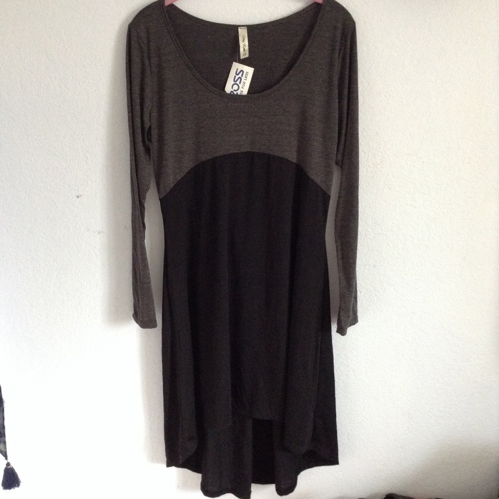 Ms. Bella D black and grey high low long sleeve
